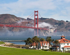 Golden Gate Bridge, San Francisco, CA/ Public Domain