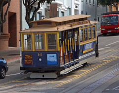 Cable car, San Francisco, CA/ Public Domain