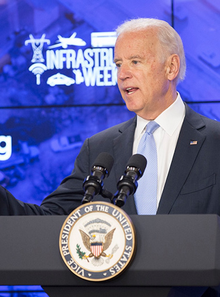 Infrastructure Week kickoff event panel at Bloomberg Government with Vice President Joe Biden in Washington, DC on May 11, 2015. Photo by Ian Wagreich / © U.S. Chamber of Commerce